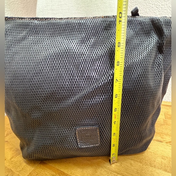 Campomaggi Teodorano Italy Perforated Black Leather Crossbody Bag - Picture 13 of 15